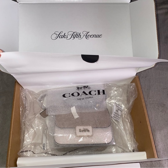 Coach Alie 18 in Colorblock Coach y2k shoulder bag / Coach Convertible Bag - Picture 4 of 10